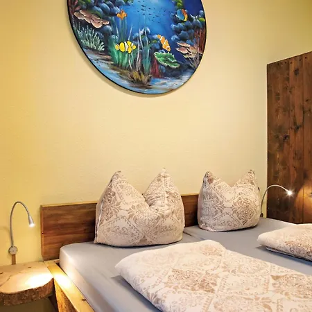 Reinhold Apartment